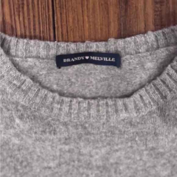 Brandy Melville women’s grey Crewneck Sweater - Picture 2 of 3